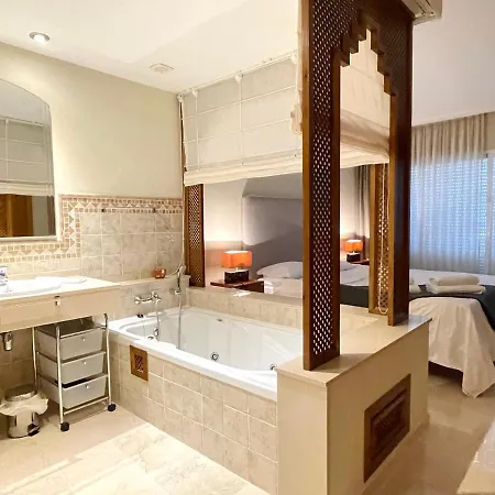 Malibu Mansion Club La Costa World With Sea View And Hydromassage Bath In Mijas Costa Lägenhet